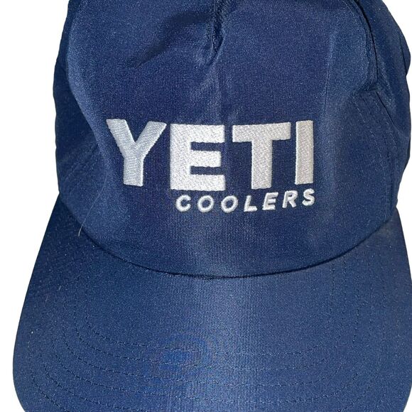 Yeti Coolers Baseball Cap Hat Snapback Trucker Embroidered Built Wild Blue White - Picture 2 of 12